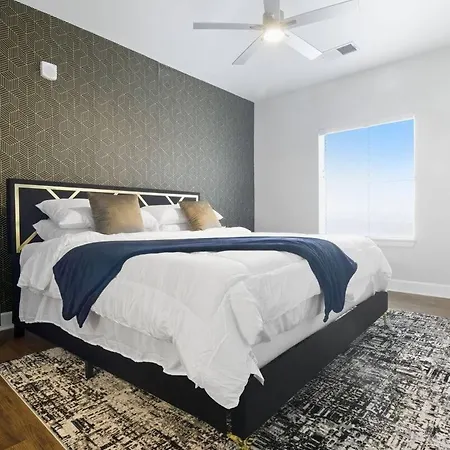 Stylish & Charming 2br Retreat *