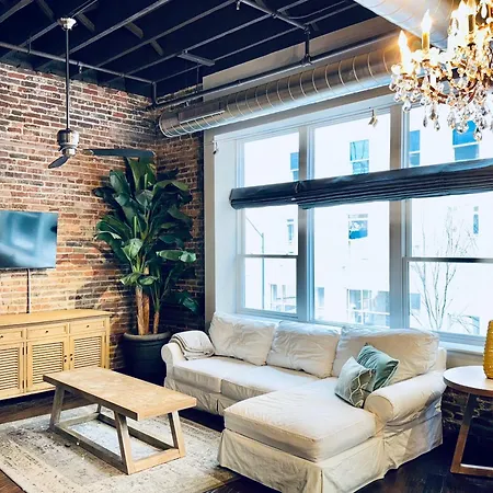 Taylor Nashville