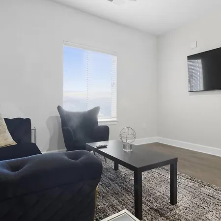 Stylish & Charming 2br Retreat * Nashville