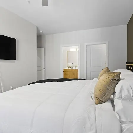 Apartment Stylish & Charming 2br Retreat Nashville