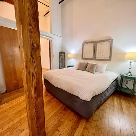 Dolly Apartment Nashville