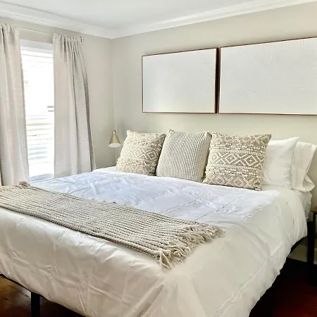 Apartment The Jefferson Weekend Haven Prime Location