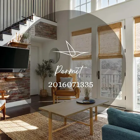 Apartment Penthouse In 12 South With Balcony, Near Broadway! Nashville