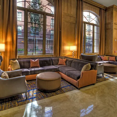 Courtyard By Marriott Hills Hotel Nashville