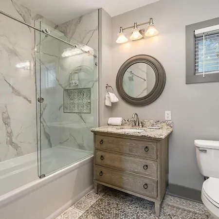 Gray Pearl- Single-family -4 Mins To Broadway * Nashville