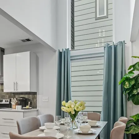 3br And 3ba 5 Min Dt Firepit Patio And Sleeps 10 * Nashville