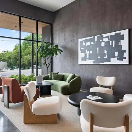Landing - The Haysboro Apartment