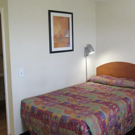 Intown Extended Tn - Bell Road Hotel
