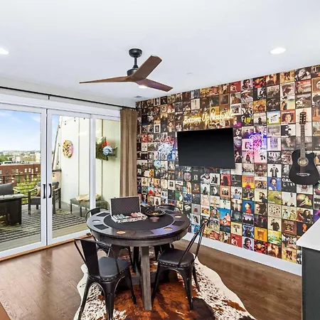2 Adjacent Luxury Homes Rooftop Decks & Game * Nashville