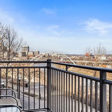 Cityview 220 * Nashville