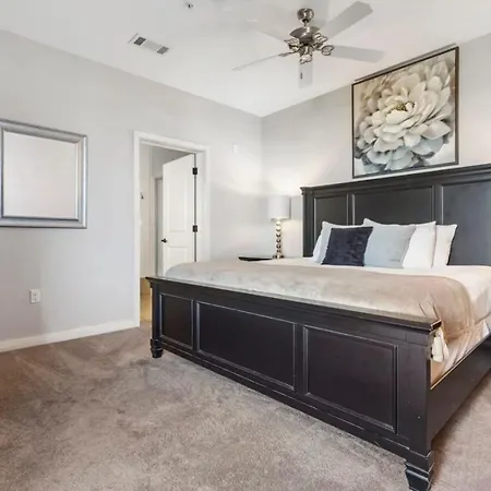 Cityview 220 * Nashville