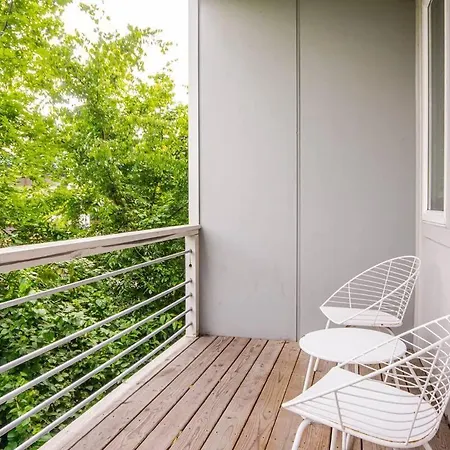Holiday home Nash - Music Sanctuary - 2410 Meharry Blvd Unit 9 *