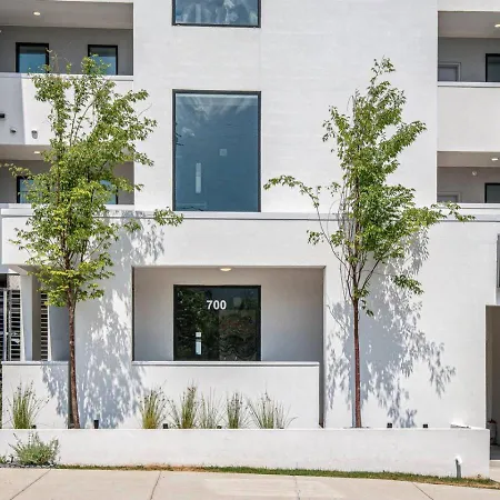 Lovely River View Walk To Downtown Has Garage And Balcony Apartment *