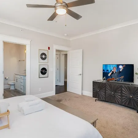 Belwood Bloom - 2 Units - Walk To Centennial Park Nashville