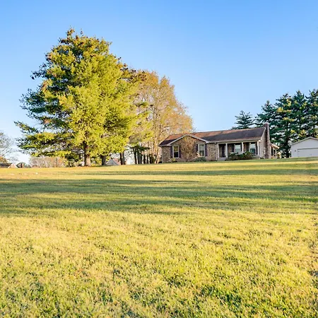 Music-themed Family Home! 13 Mi To Dtwn Holiday home *
