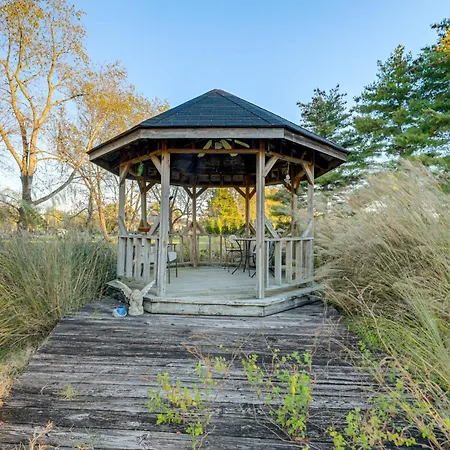 Music-themed Family Home! 13 Mi To Dtwn Holiday home *