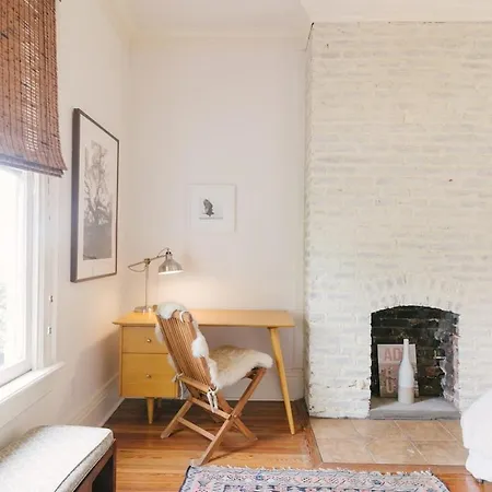 Historic Gem 4 Bedroom With Pool, Walk To All Hotspots *