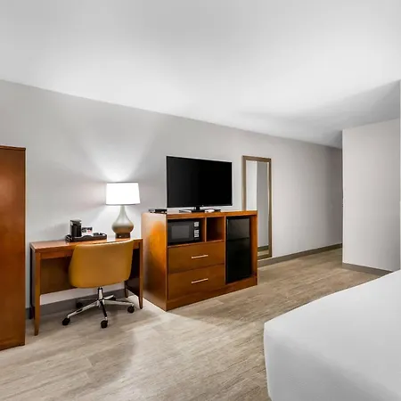 Comfort West Inn 4*