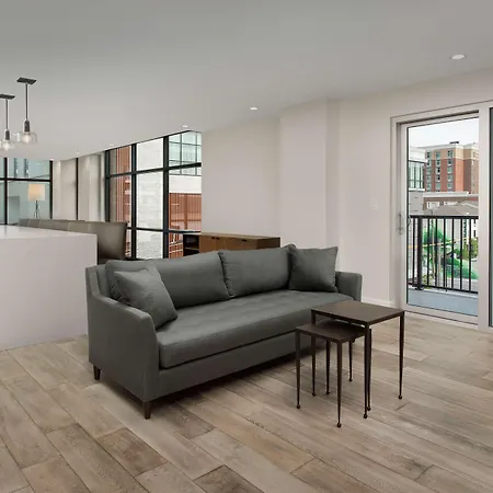 Home2 By Hilton Downtown Convention Center 3* Nashville