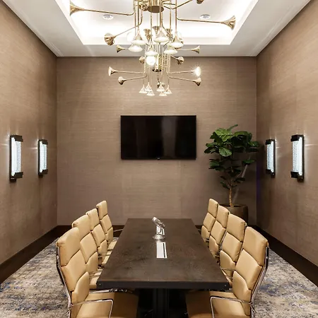 Hotel & Downtown - Broadway By Ihg 3*