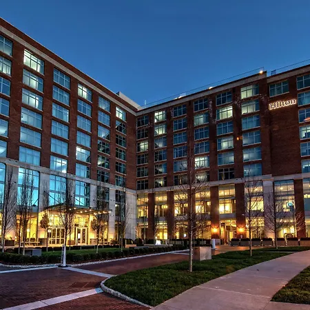 Hilton Hills Hotel 4*