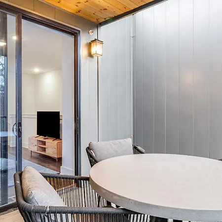 The Grove By Avantstay Apartment