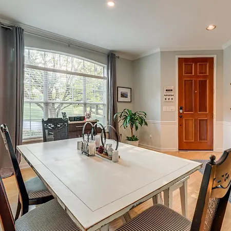 Family W/ Deck: 12 Mi To Downtown Nashville! * Nashville