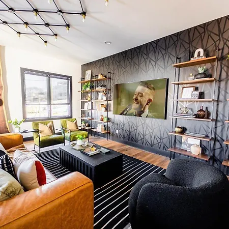 Two Lavish Gulch Homes - Mins To Broadway Nashville