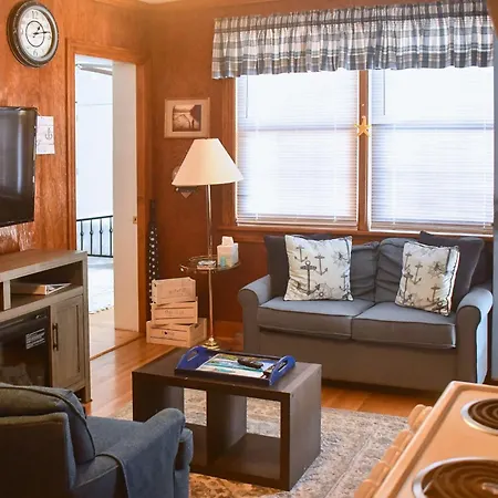 Apartment 8 Mi To Broadway: Wfh-friendly Duplex! *