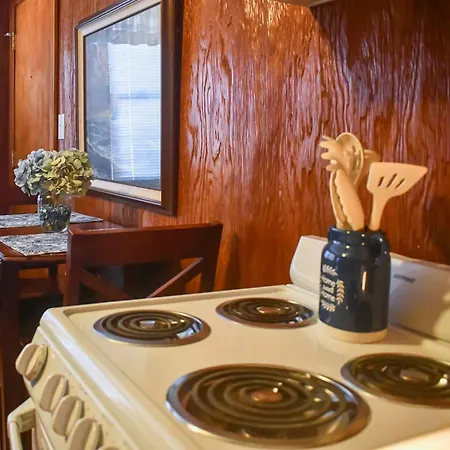Apartment 8 Mi To Broadway: Wfh-friendly Duplex!