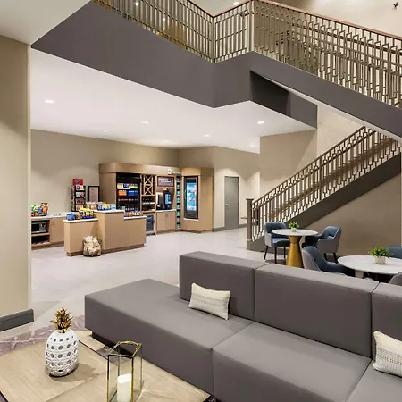 Home2 By Hilton West End Avenue Hotel 3*