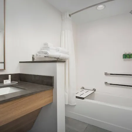 Fairfield & Near Vanderbilt 3* Nashville