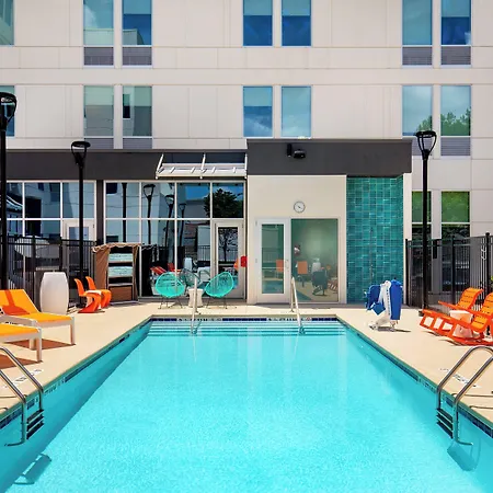 Aloft By Marriott Airport Hotel Nashville