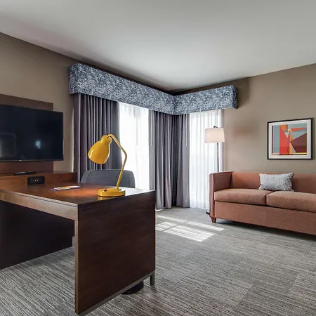 Hampton & By Hilton North Skyline 3* Nashville