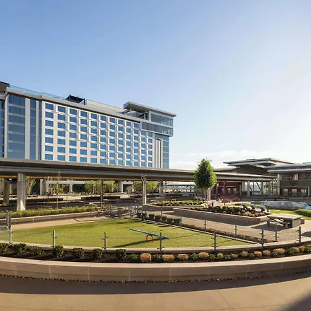 Hotel Hilton Bna Airport Terminal 4*