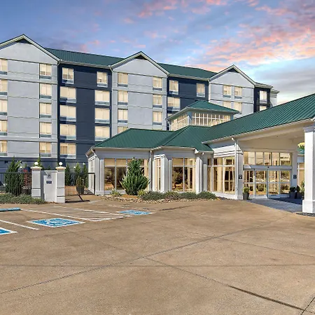 Crowne Plaza Airport By Ihg