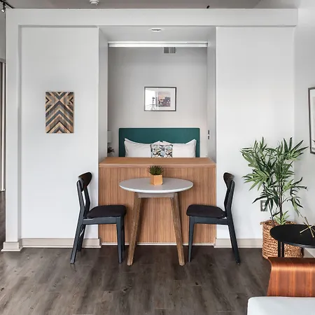 Mint House - The Gulch - 11th Ave S Nashville