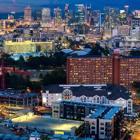 Sleeps 18 3 Modern Midtown W Gym Pool Walkable To Shops Eats Nashville
