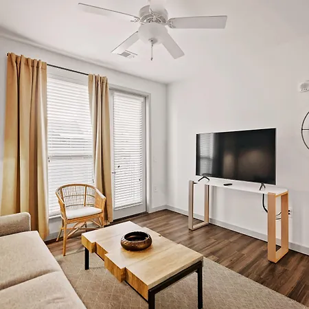 Placemakr Music Row - Vanderbilt Aparthotel Nashville