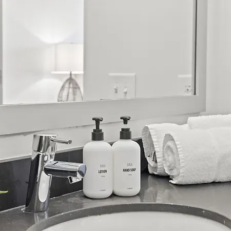 Placemakr Music Row - Vanderbilt Aparthotel Nashville