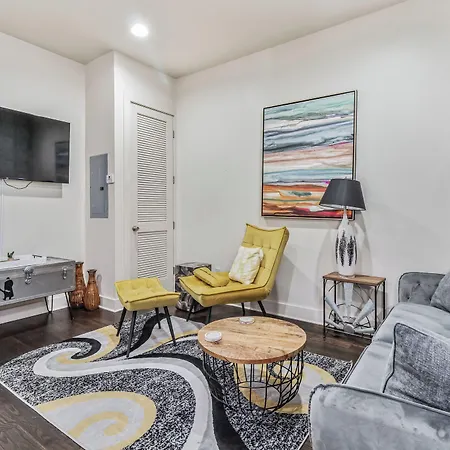 Dream In Desirable West End Nashville