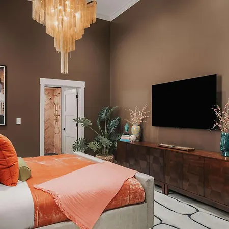 Holiday home Starr Piano - Roxie And Carraway - 8 Bedrooms Nashville