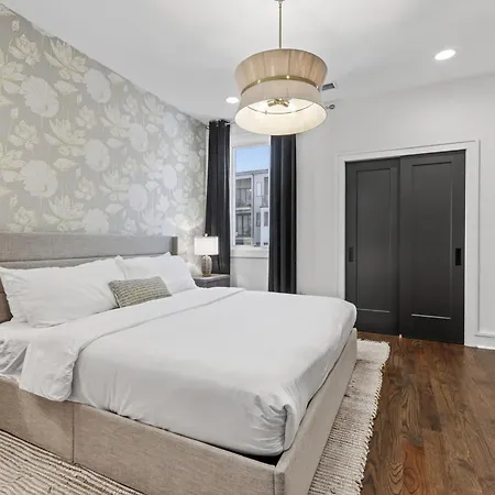 Luxury - The Gulch - Private Rooftop *