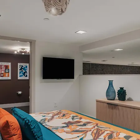 Starr Piano - Roxie And Carraway - 8 Bedrooms Nashville