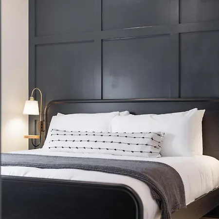 The Ashford - Brand New Gem Walk To Weho