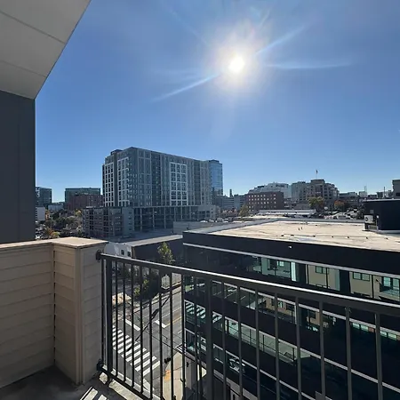 -new-the Nash Luxe, Pool, Gym, Nightlife! Apartment Nashville