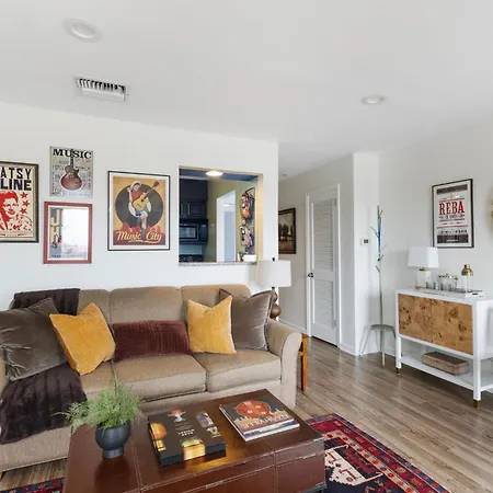 Downtown Riverfront Unit 820