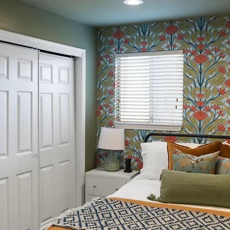 Downtown Riverfront Unit 820