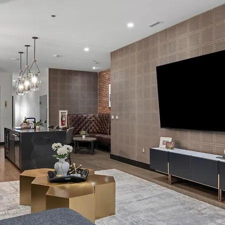 French's Luxury - Steps From Broadway Nashville