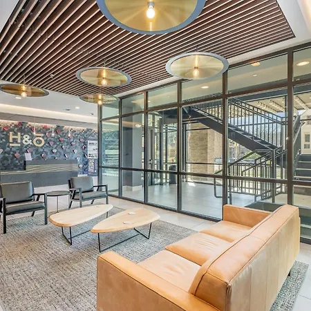 Harmony Octave-2 Units-pool/gym-4 Mins To Broadway